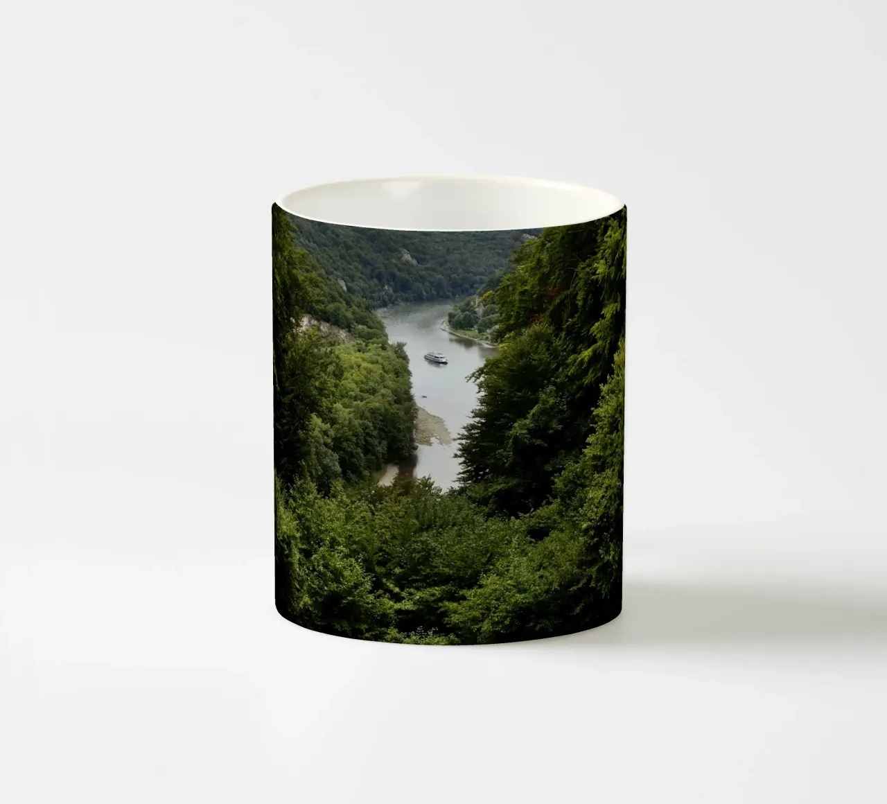 Kelheim, passaggio del Danubio tazza in ceramica da Simon Koy