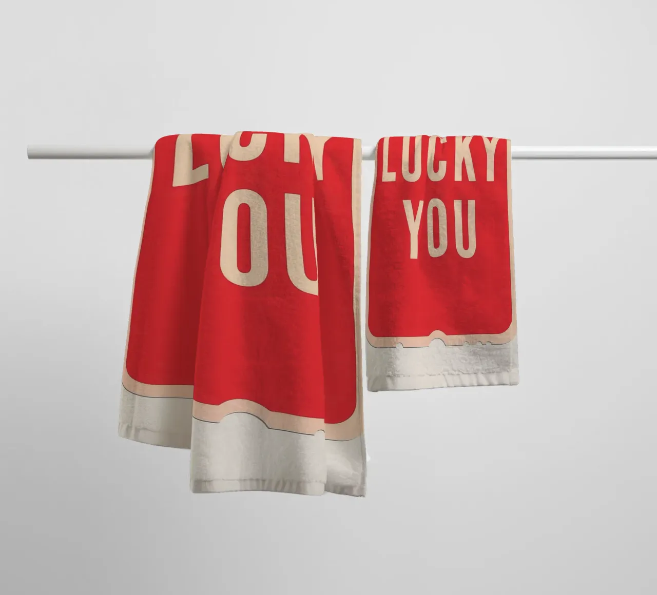 Lucky You - Biglietto dal design audace asciugamano da bagno da DaarbyN