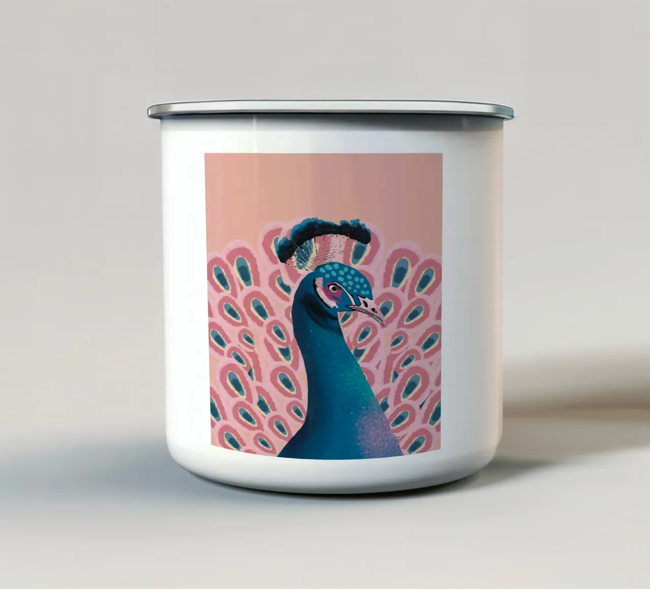 Piume di pavone maschio colorate tazza in smalto da igoshartwrks
