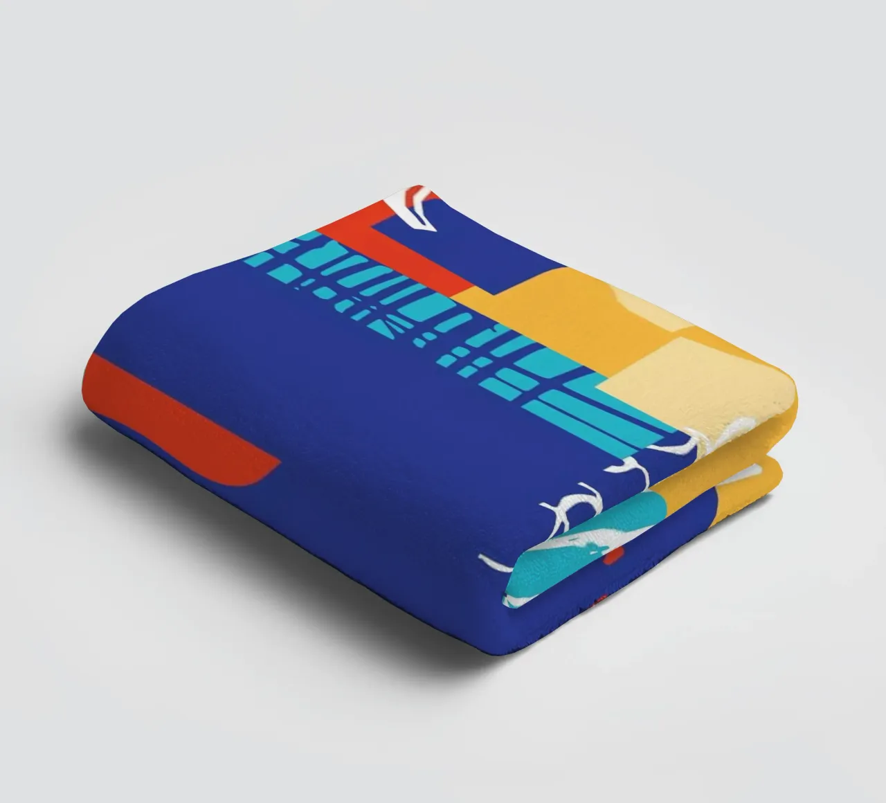 Eigentijdse vorm en kleur badhanddoek van Kim Hubball Studio