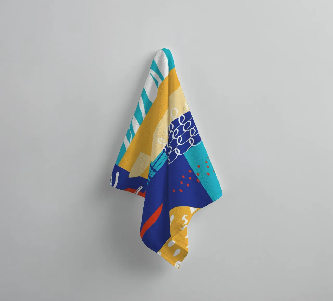 Eigentijdse vorm en kleur badhanddoek van Kim Hubball Studio