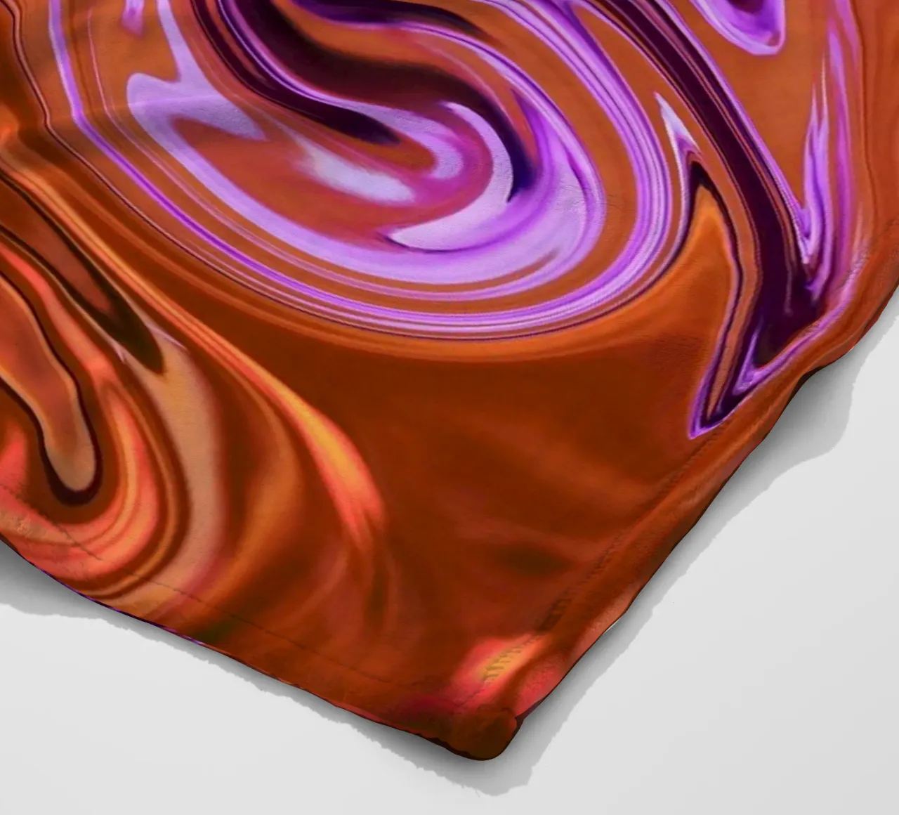 Motivo dinamico astratto in arancione, marrone e viola coperta in pile da Something for you