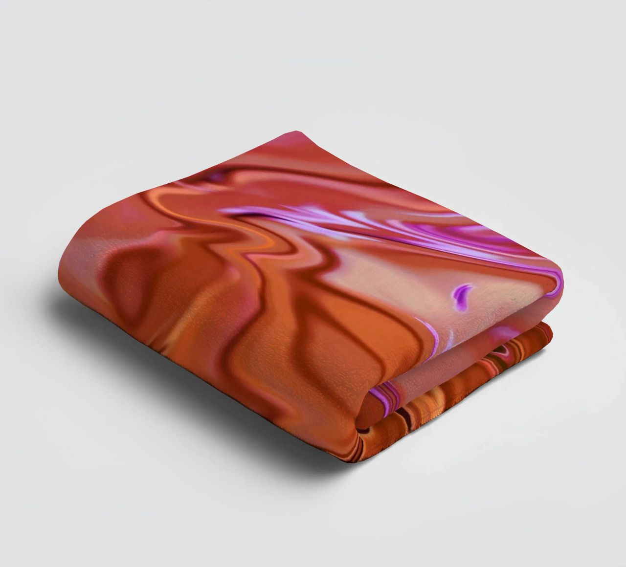 Abstract dynamisch patroon in oranje, bruin en paars badhanddoek van Something for you