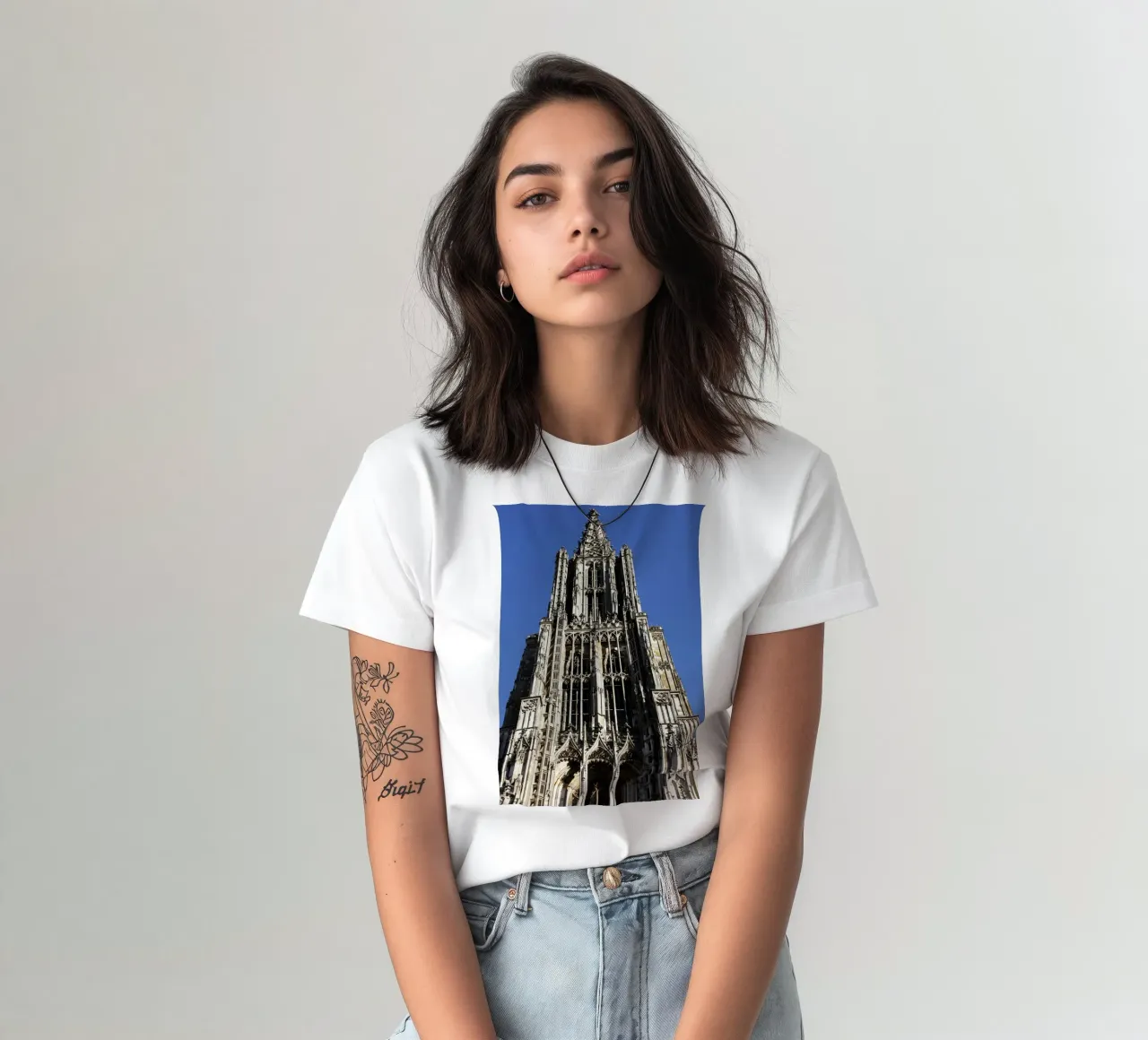 Cattedrale di Ulm t-shirt da Simon Koy