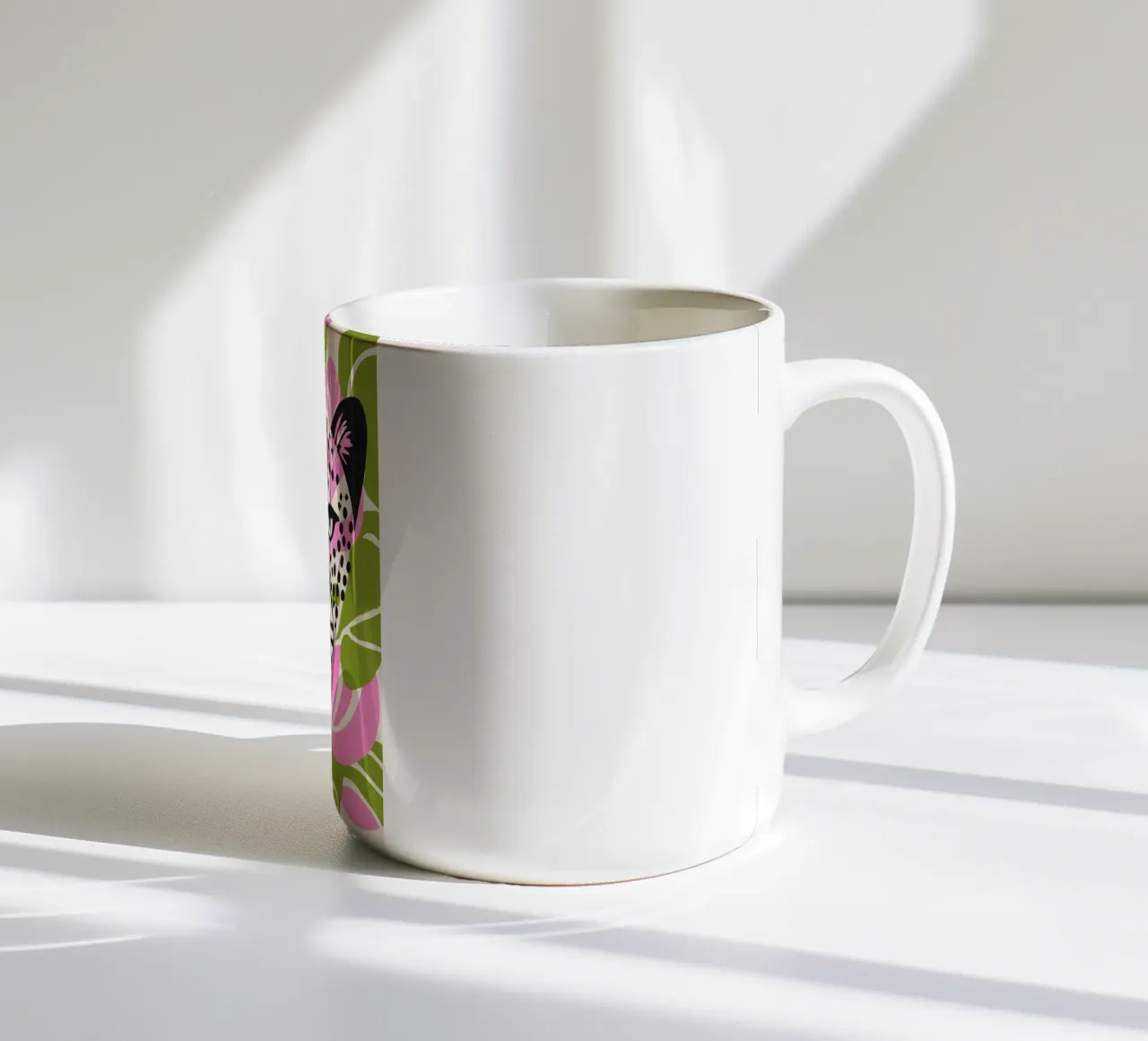 Design a faccia piatta Tiger Classic tazza in ceramica da igoshartwrks