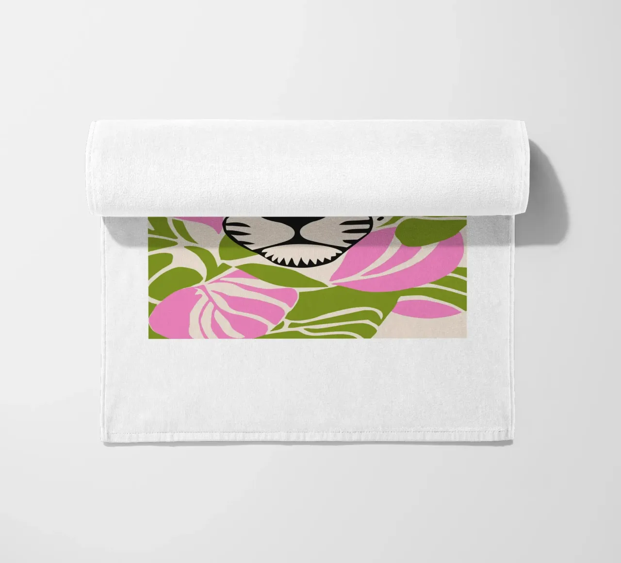 Design a faccia piatta Tiger Classic telo mare da igoshartwrks