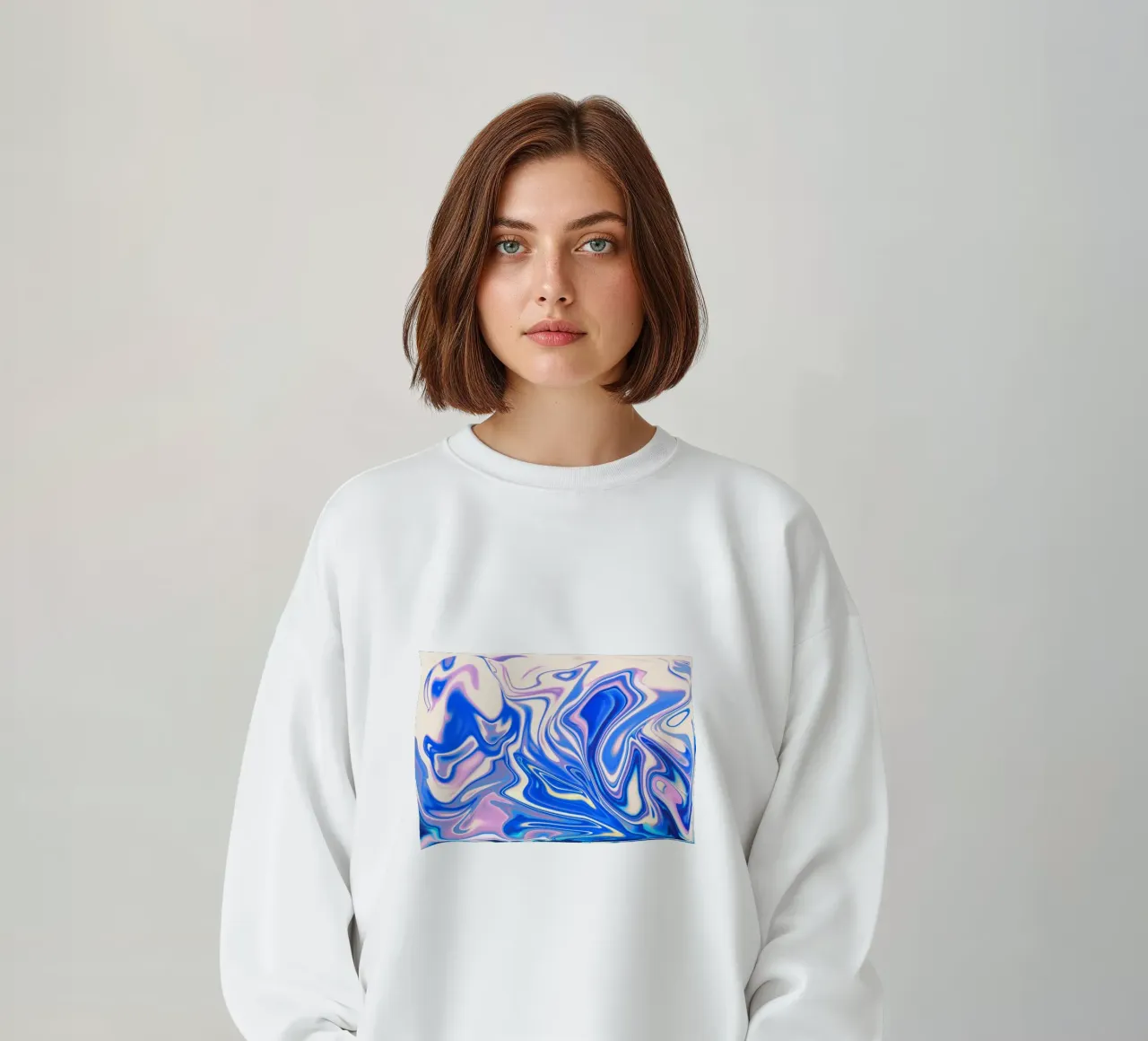 Abstraktes dynamisches Muster in weiß, blau und rosa. Sweatshirt von Something for you