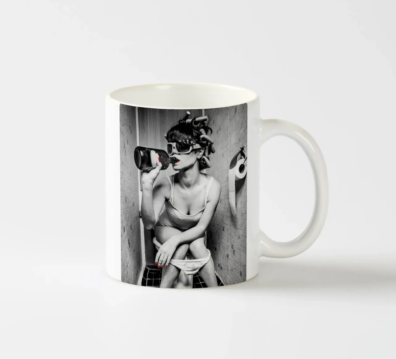 Bere sul water tazza in ceramica da Shiva Shops