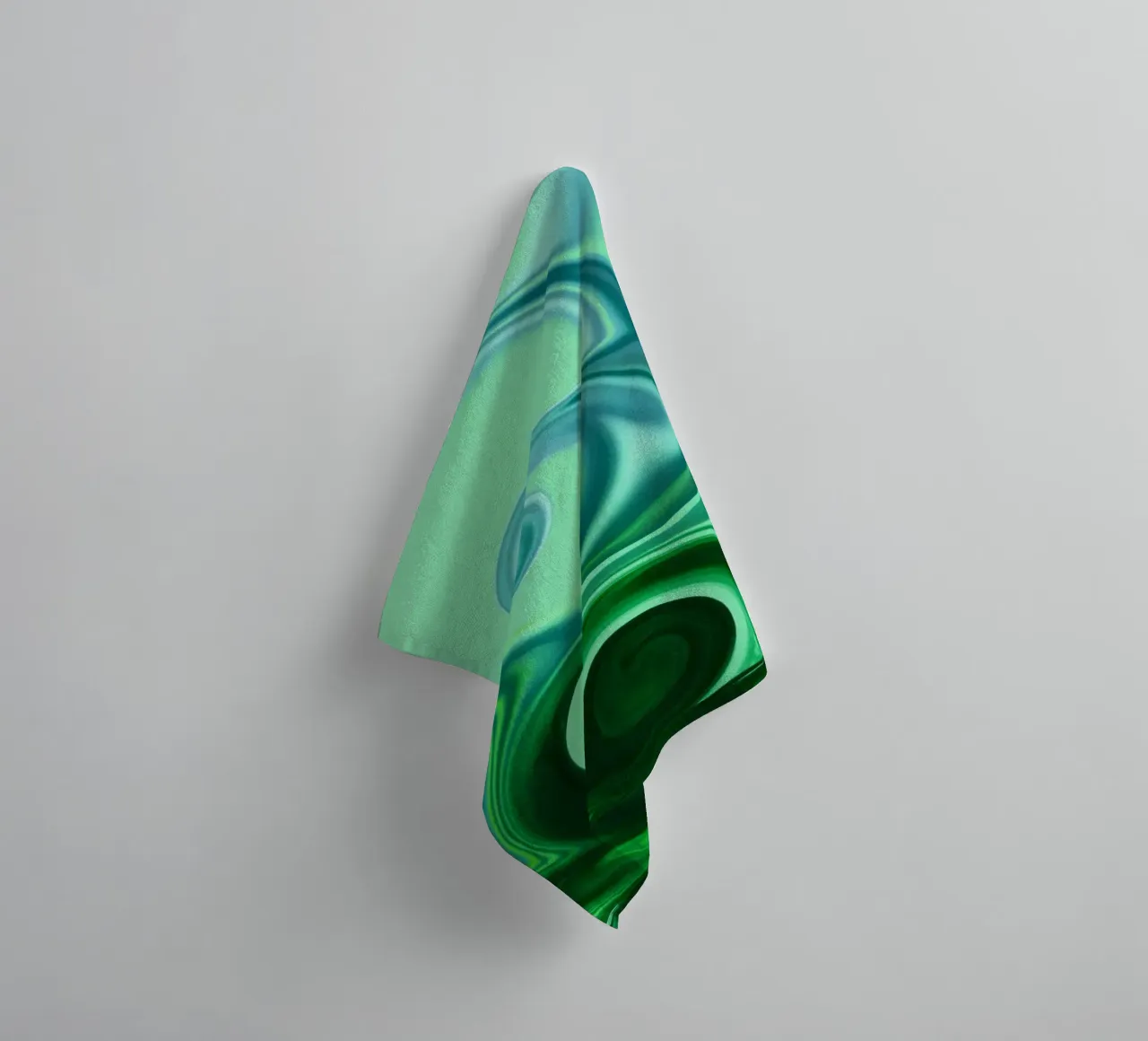 Motif dynamique abstrait en bleu et vert. serviette de bain de Something for you