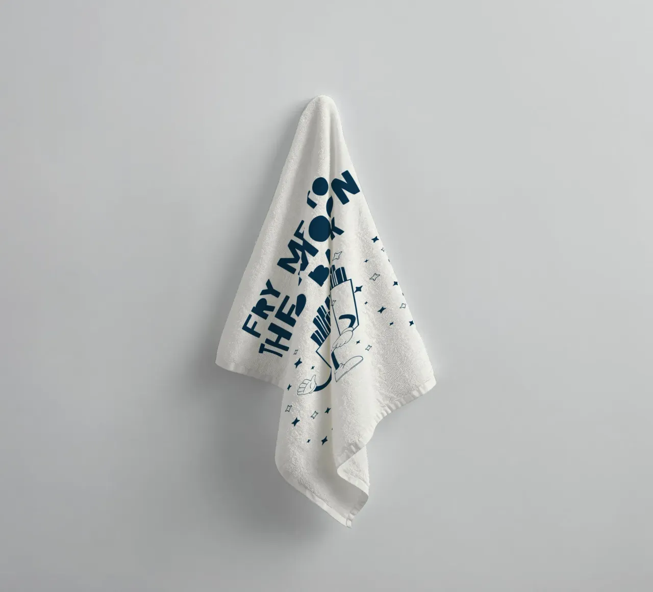 Retro Fries Character Fry Me To The Moon And Back Azul Blanco toalla de baño de Studio Frances M