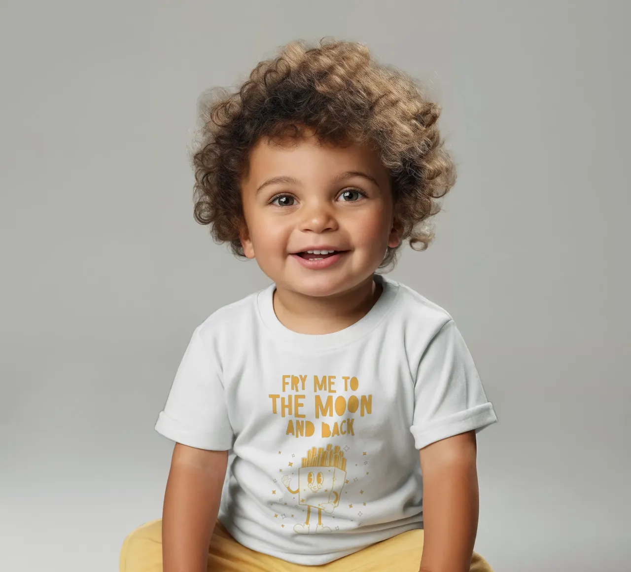 Retro Pommes Caractère Fry Me To The Moon And Back Jaune Blanc t-shirt pour bébé de Studio Frances M