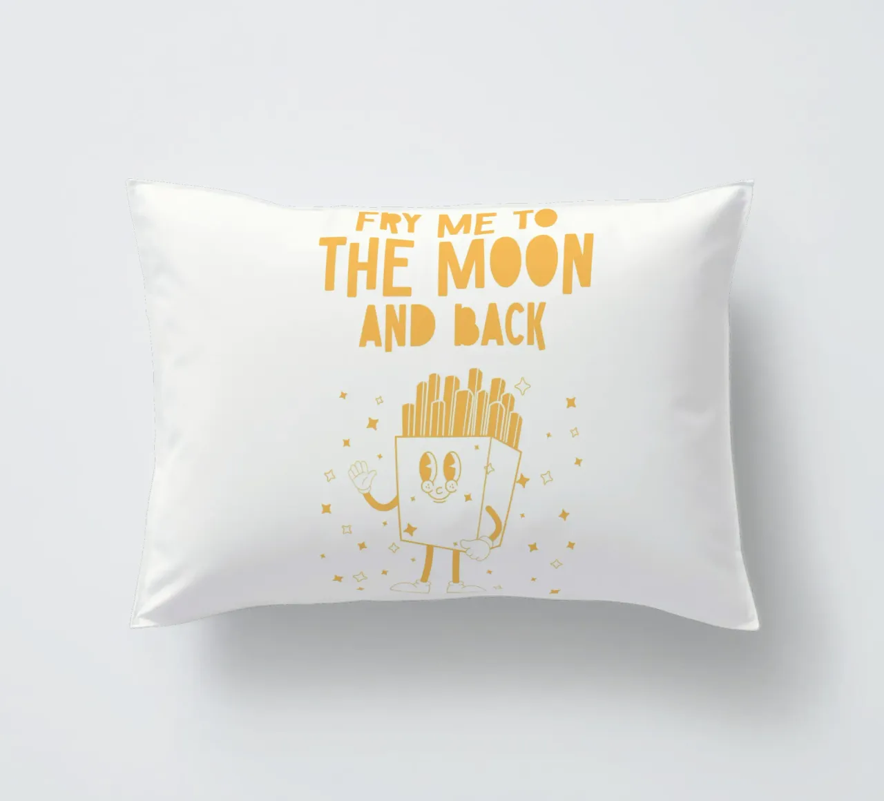 Retro Pommes Caractère Fry Me To The Moon And Back Jaune Blanc coussin de Studio Frances M