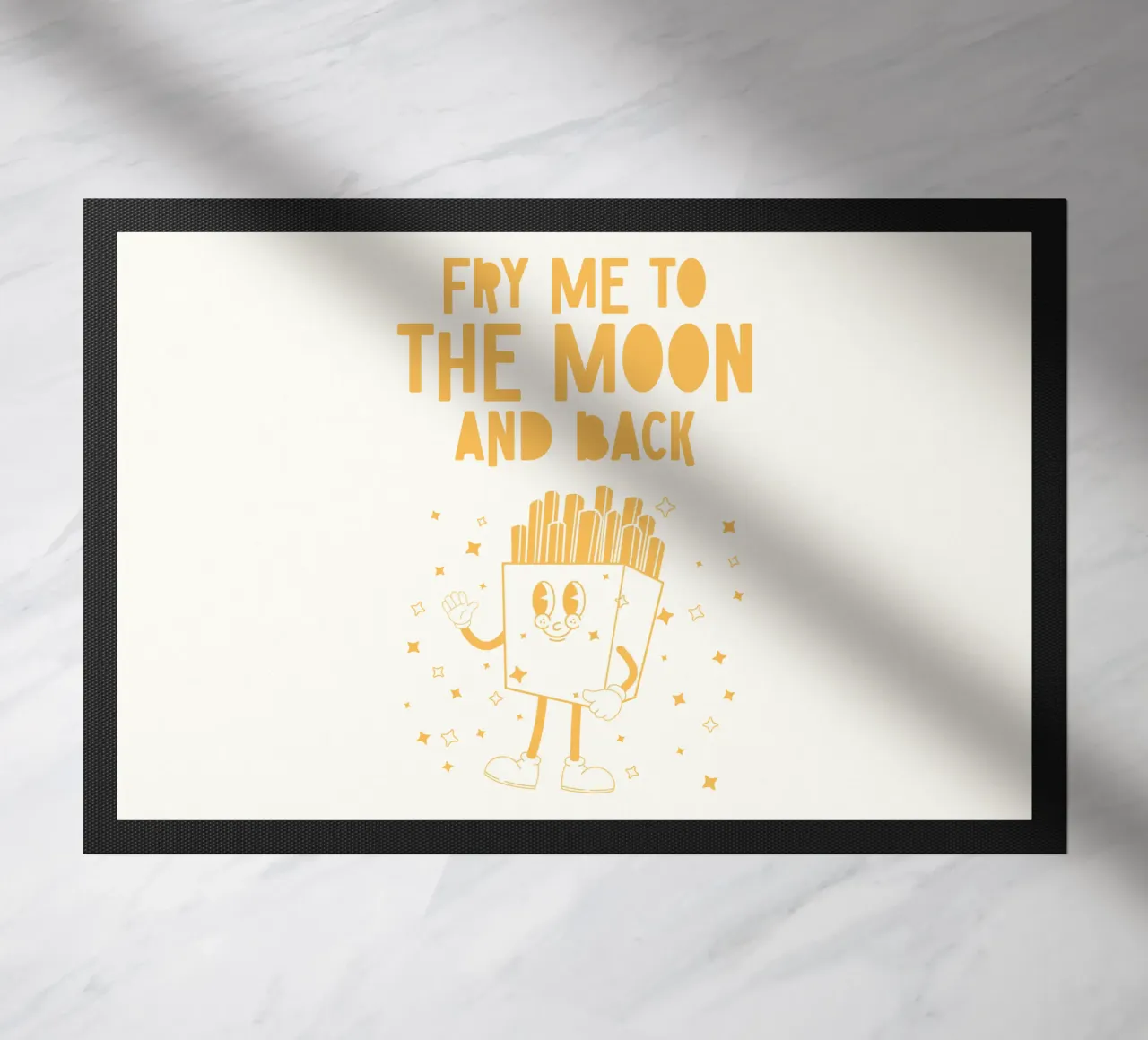 Retro Pommes Caractère Fry Me To The Moon And Back Jaune Blanc paillasson de Studio Frances M