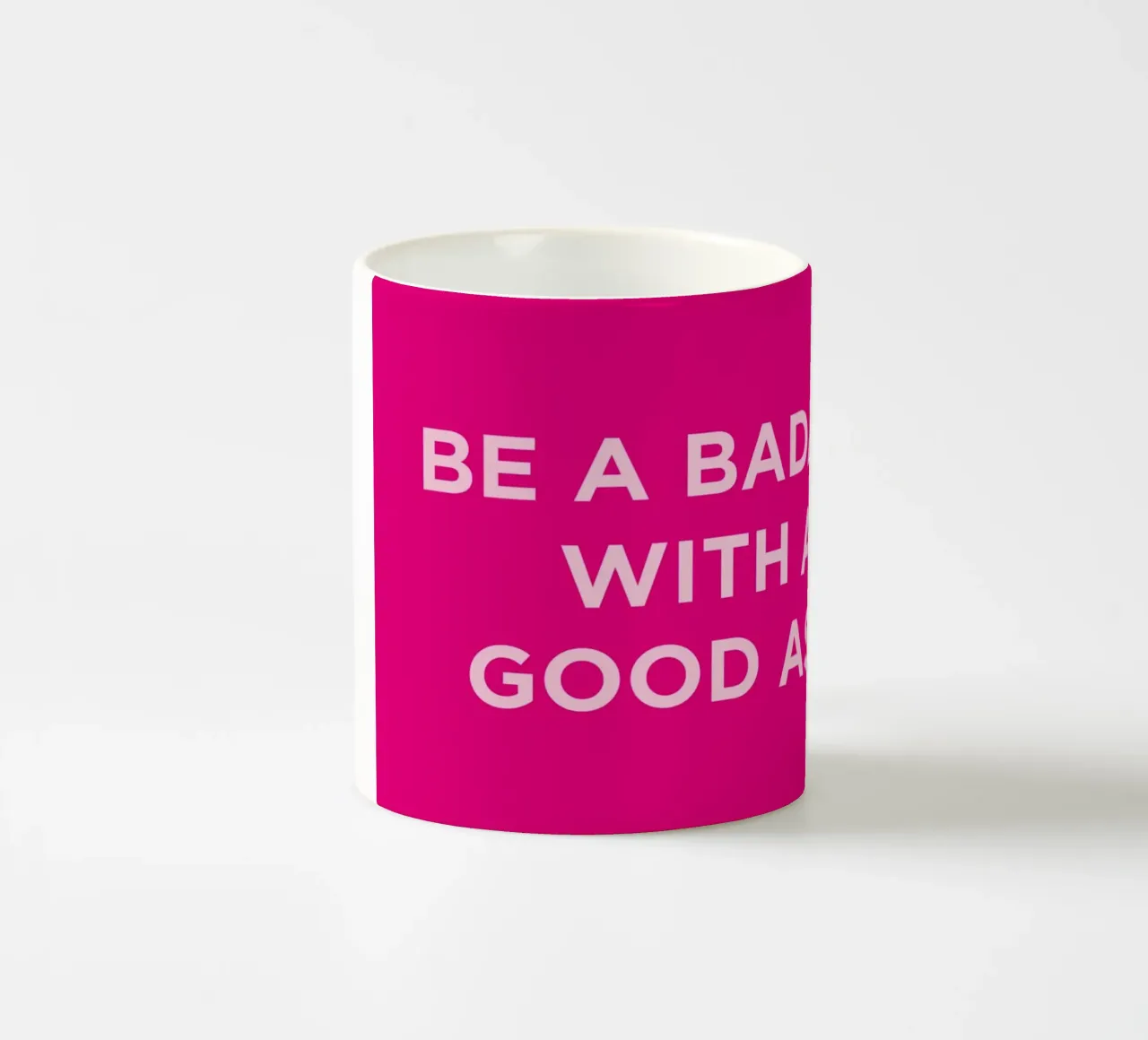 Badass tazza in ceramica da Art Fart