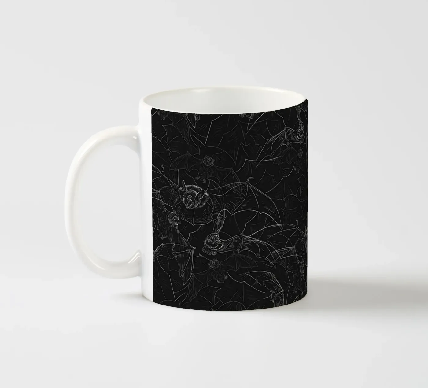 Bat Attack Keramik Tasse von 7115