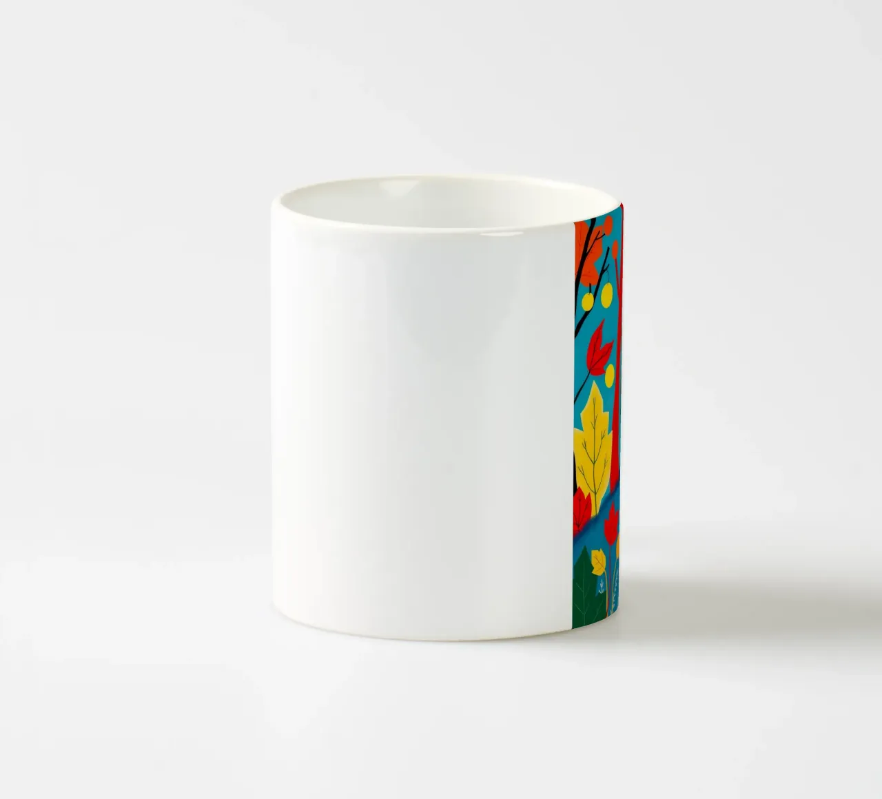 Donna che cammina in una foresta d'autunno tazza in ceramica da ARTOMATIC