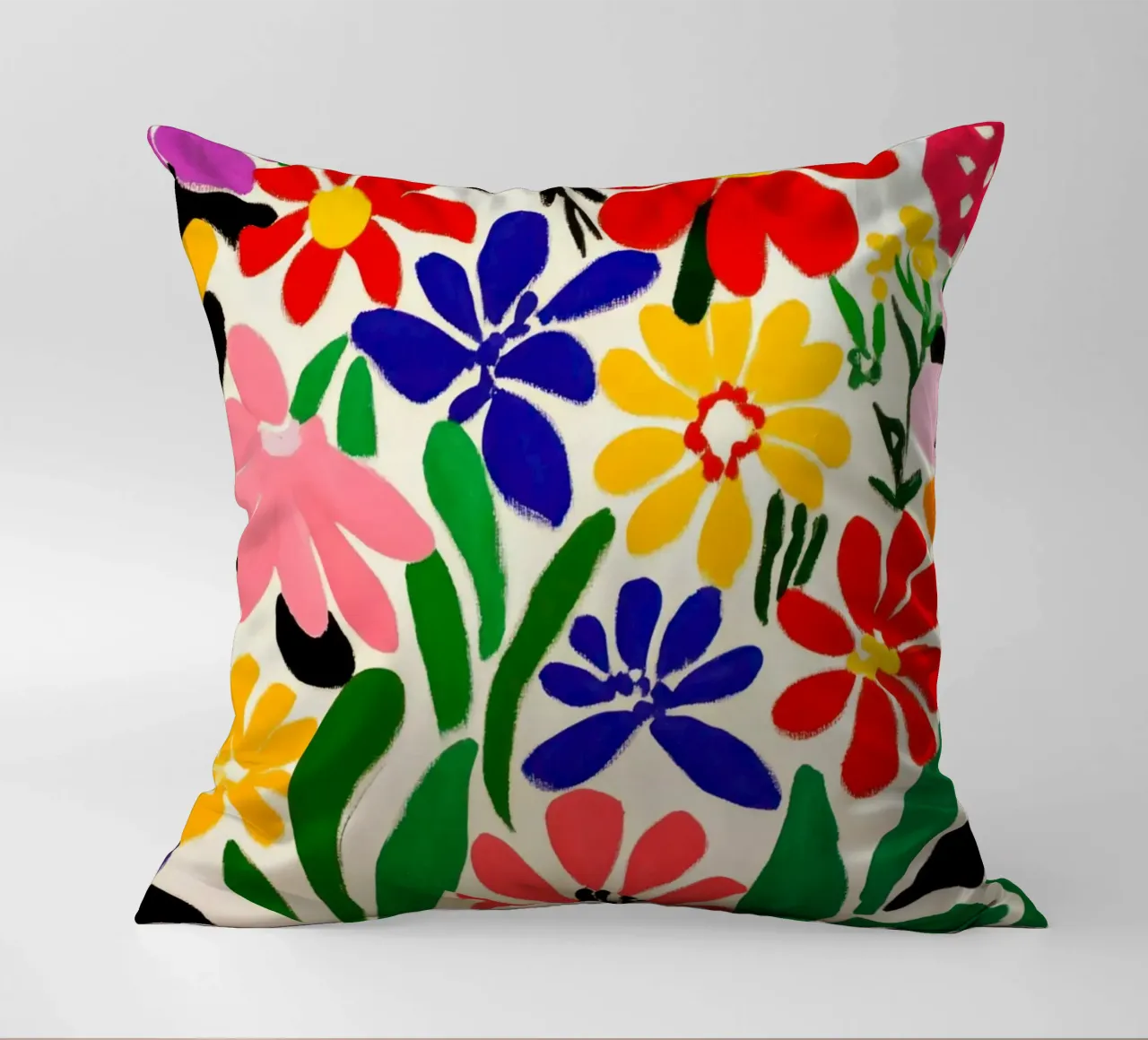 Stile Matisse: mix di fiori colorati, audacemente retrò, da giardino cuscino da Modern Muse