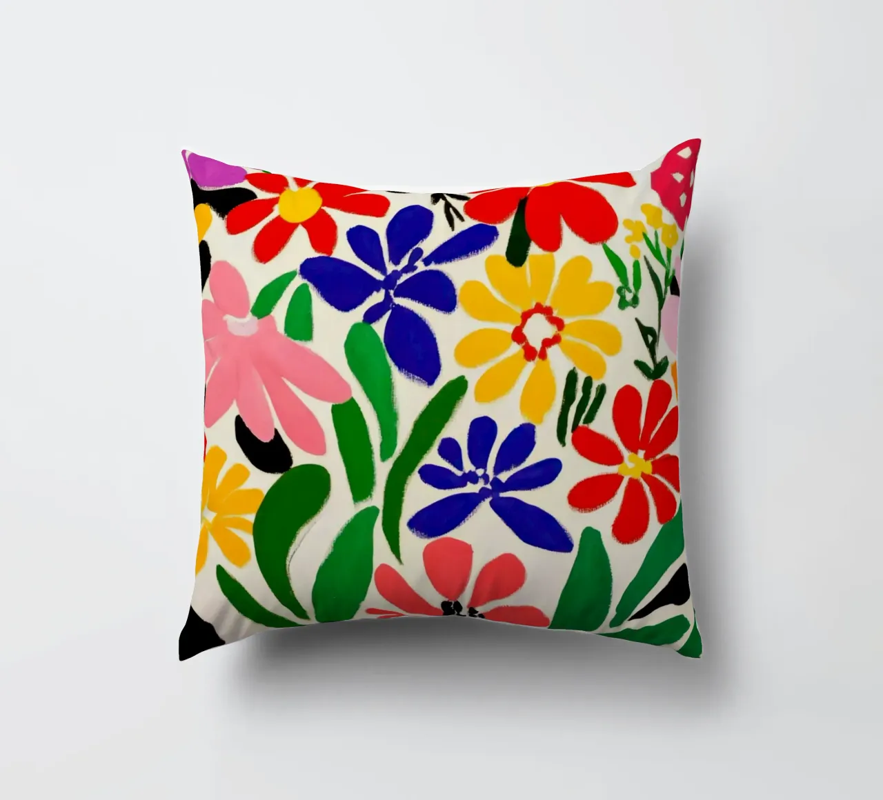 Stile Matisse: mix di fiori colorati, audacemente retrò, da giardino cuscino da Modern Muse