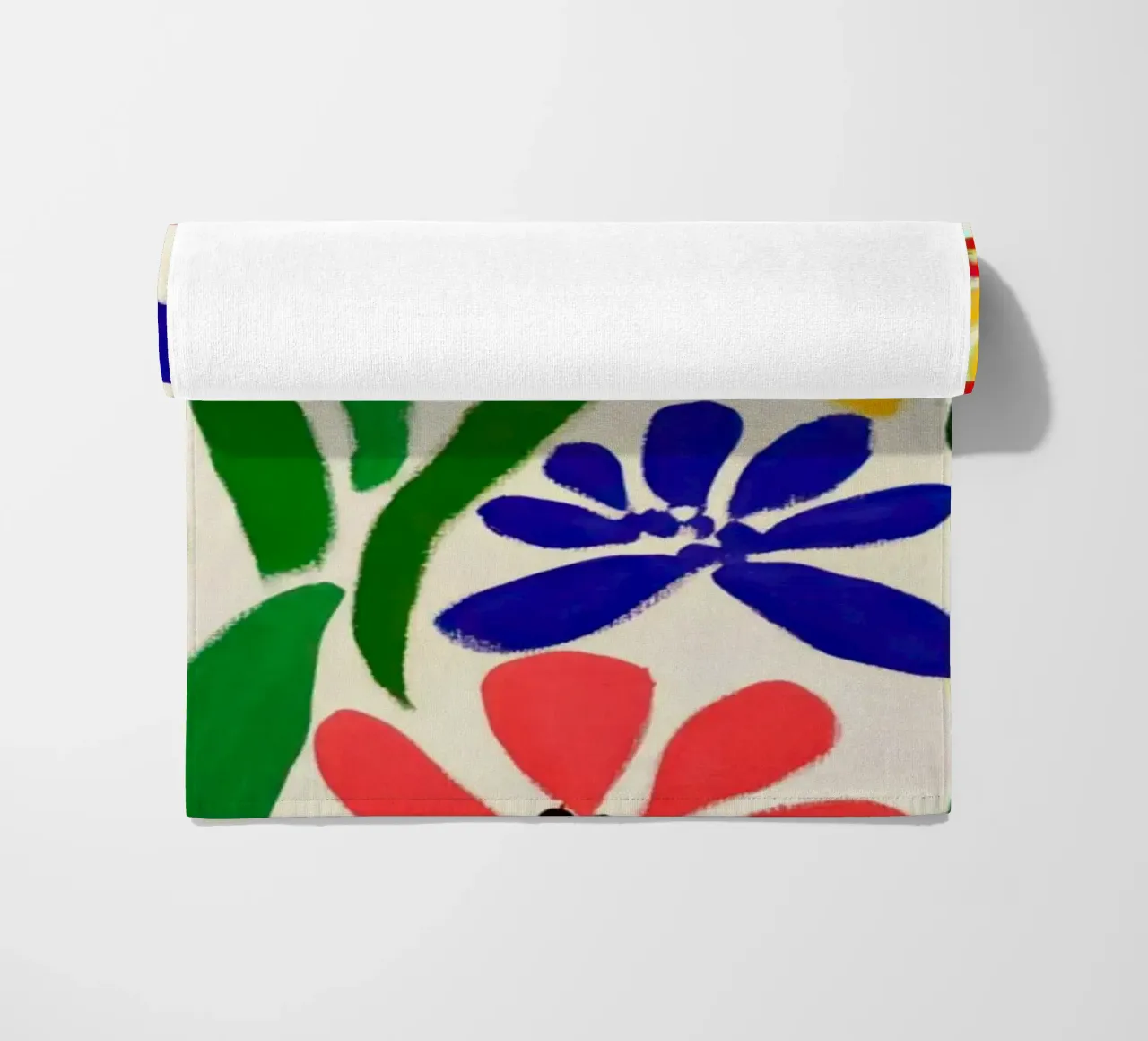 Stile Matisse: mix di fiori colorati, audacemente retrò, da giardino telo mare da Modern Muse
