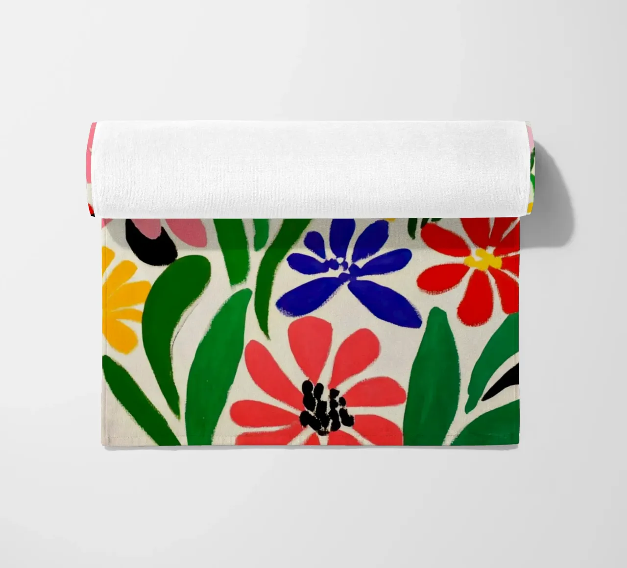 Stile Matisse: mix di fiori colorati, audacemente retrò, da giardino telo mare da Modern Muse