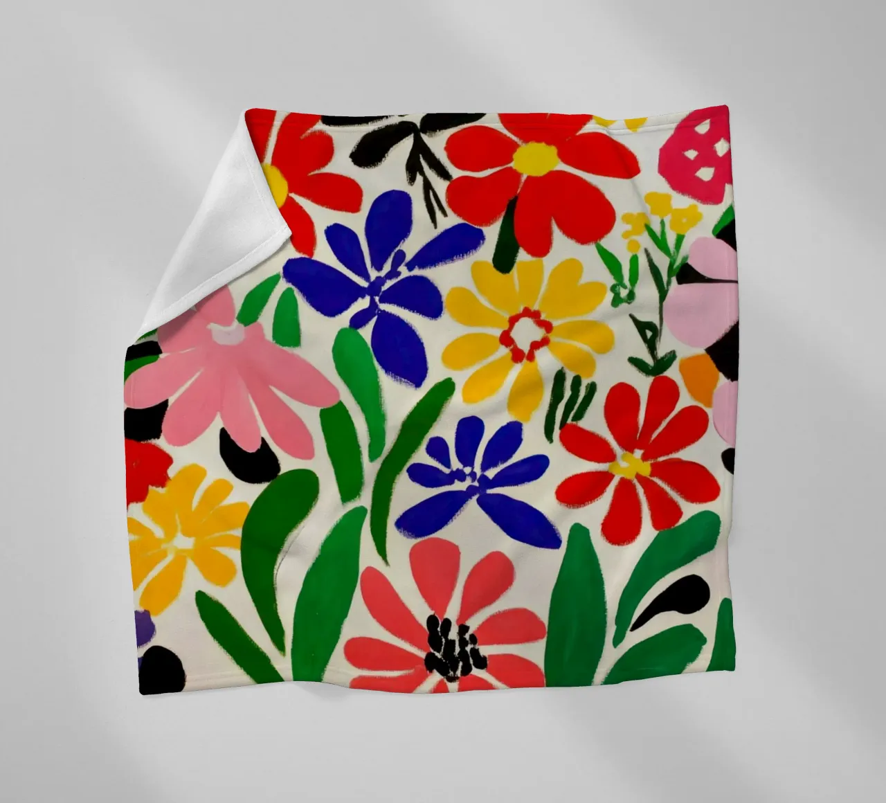 Stile Matisse: mix di fiori colorati, audacemente retrò, da giardino coperta in pile da Modern Muse