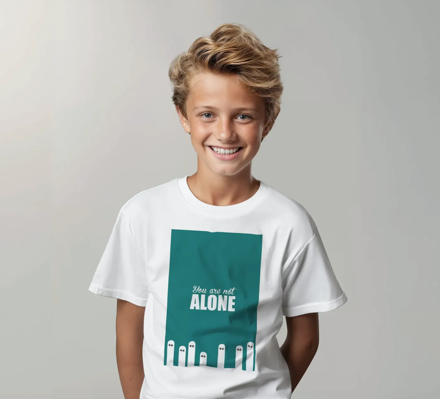 Alone t-shirt bambini da Trabolt Design