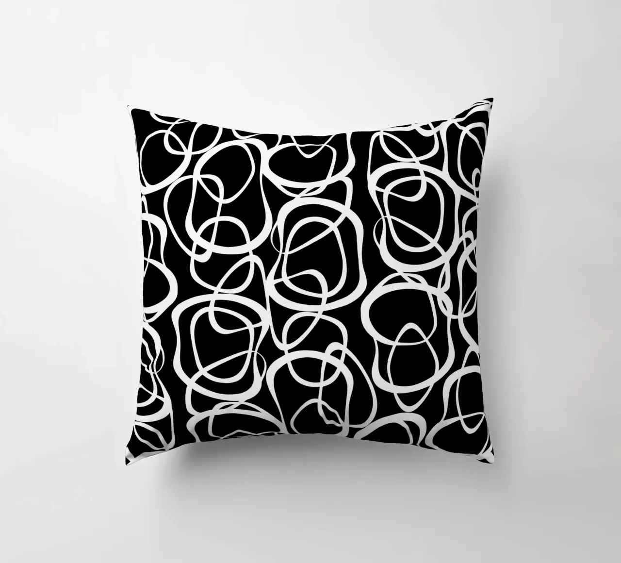 Interlocking | White On Black cuscino da sabidussi