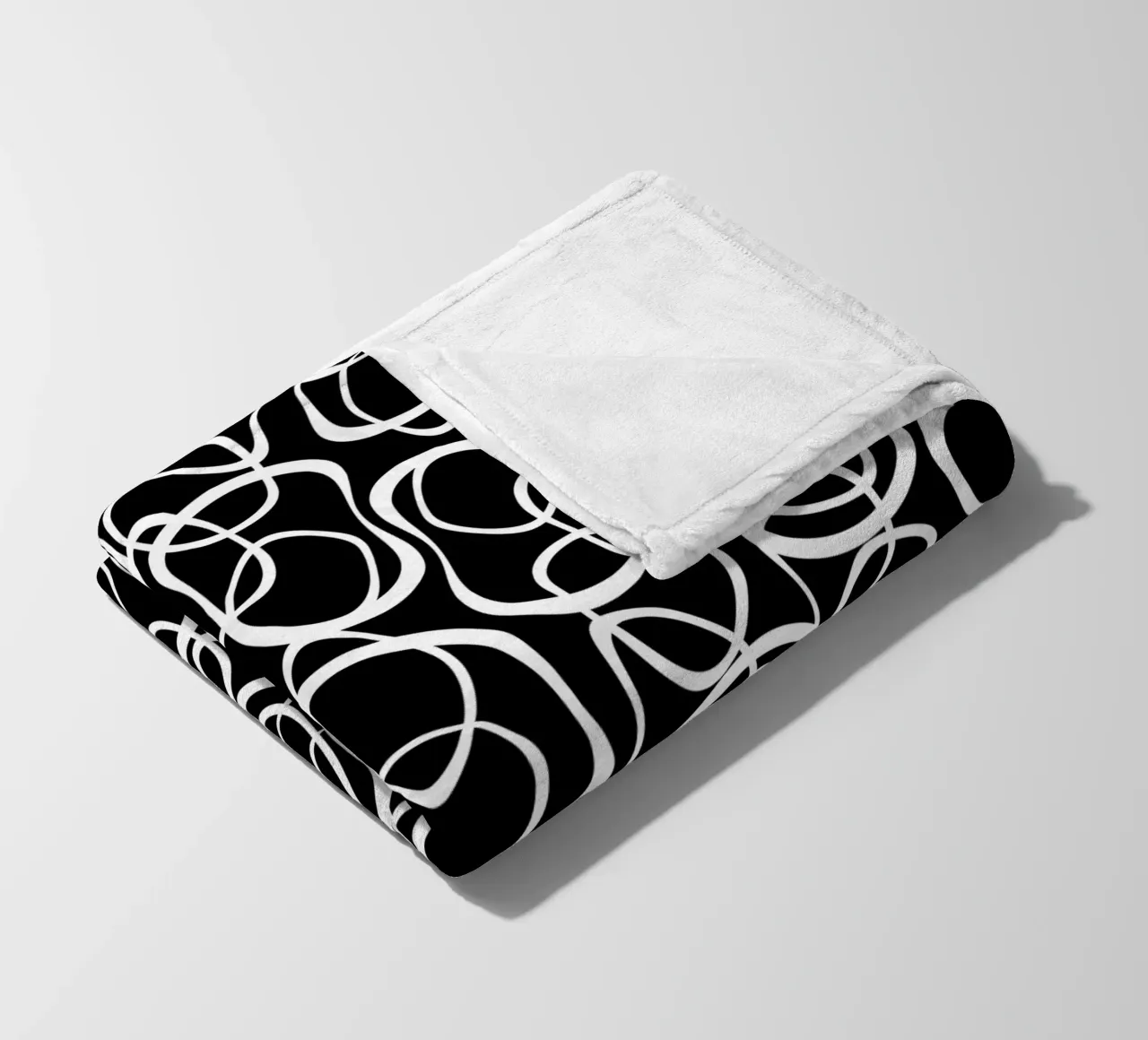 Interlocking | White On Black coperta in pile da sabidussi