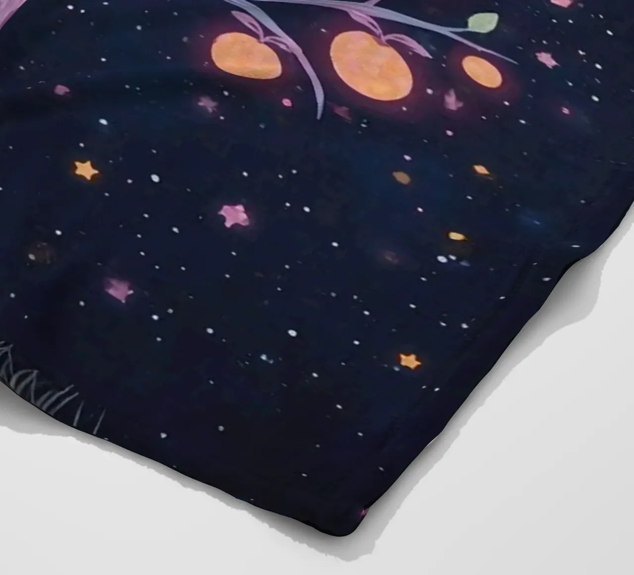 Albero con frutti e stelle luminose coperta in pile da DesignDoodle