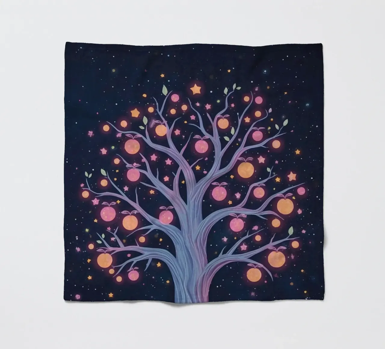 Albero con frutti e stelle luminose coperta in pile da DesignDoodle