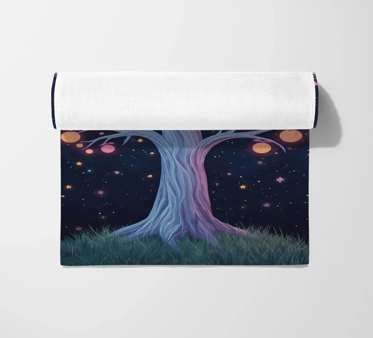 Albero con frutti e stelle luminose telo mare da DesignDoodle