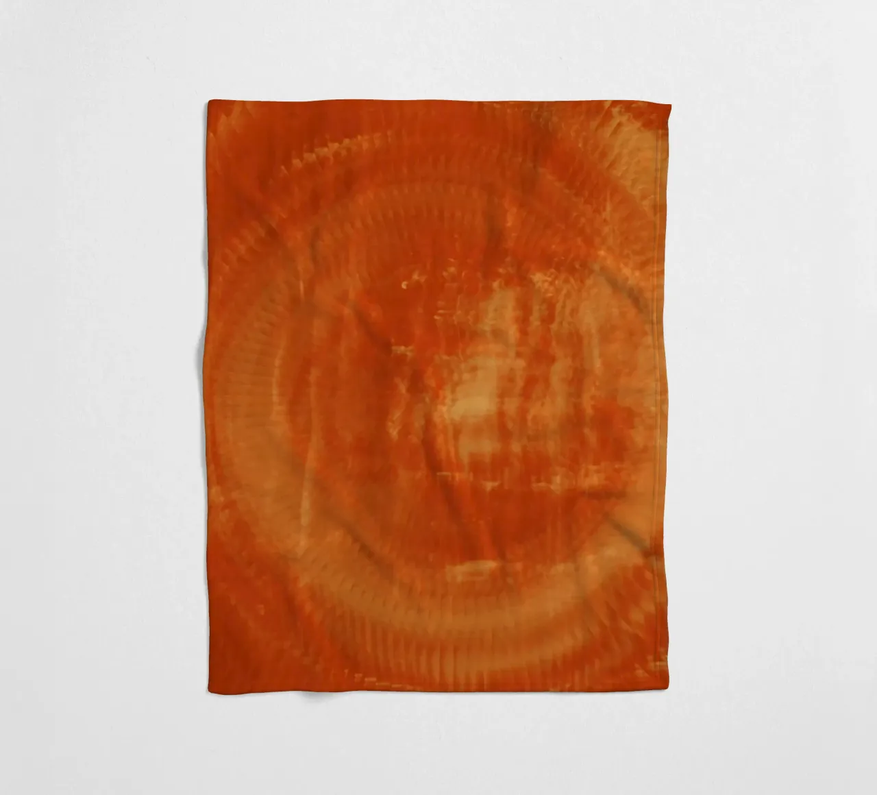 Abstraktes dynamisches Muster in orange und rot. Fleecedecke von Something for you