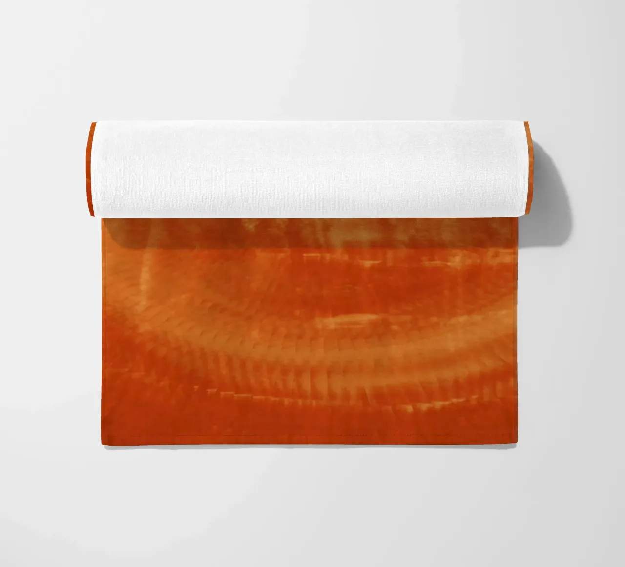 Modello dinamico astratto in arancione e rosso. telo mare da Something for you