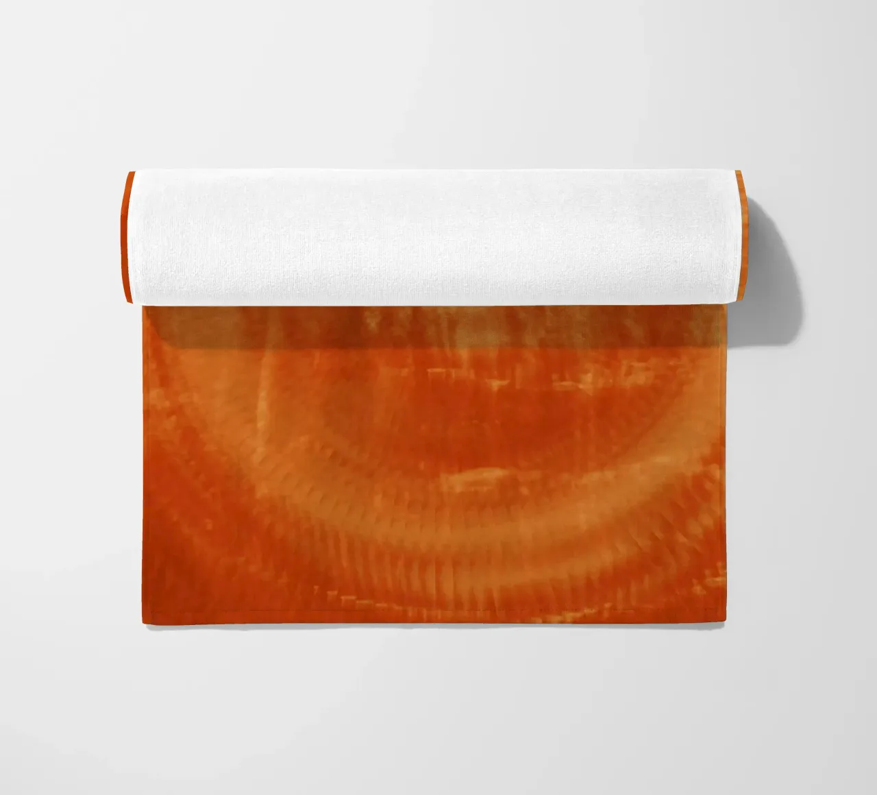 Modello dinamico astratto in arancione e rosso. telo mare da Something for you
