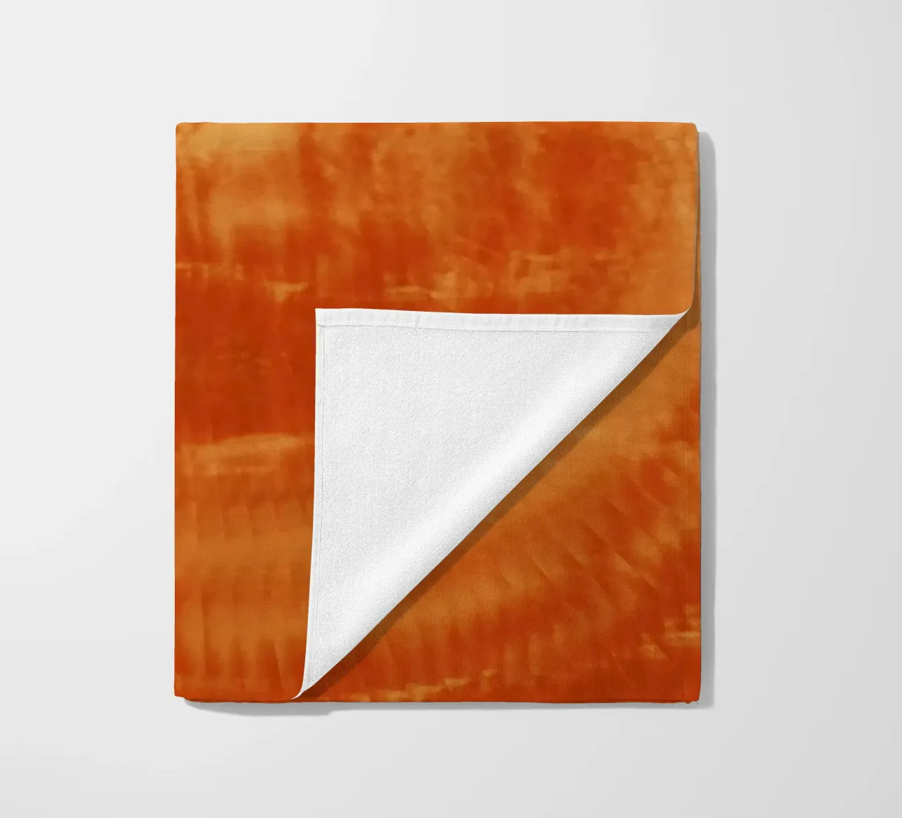 Modello dinamico astratto in arancione e rosso. telo mare da Something for you
