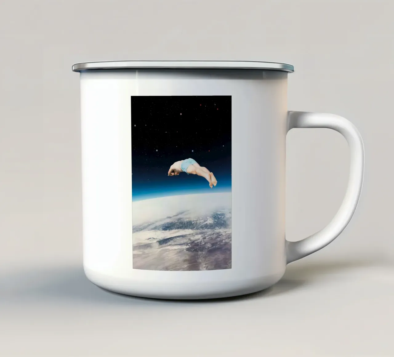 Il sommozzatore cosmico tazza in smalto da Dapidoka