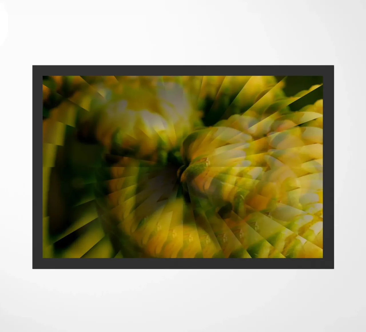 Motif dynamique abstrait en jaune, vert et blanc. paillasson de Something for you