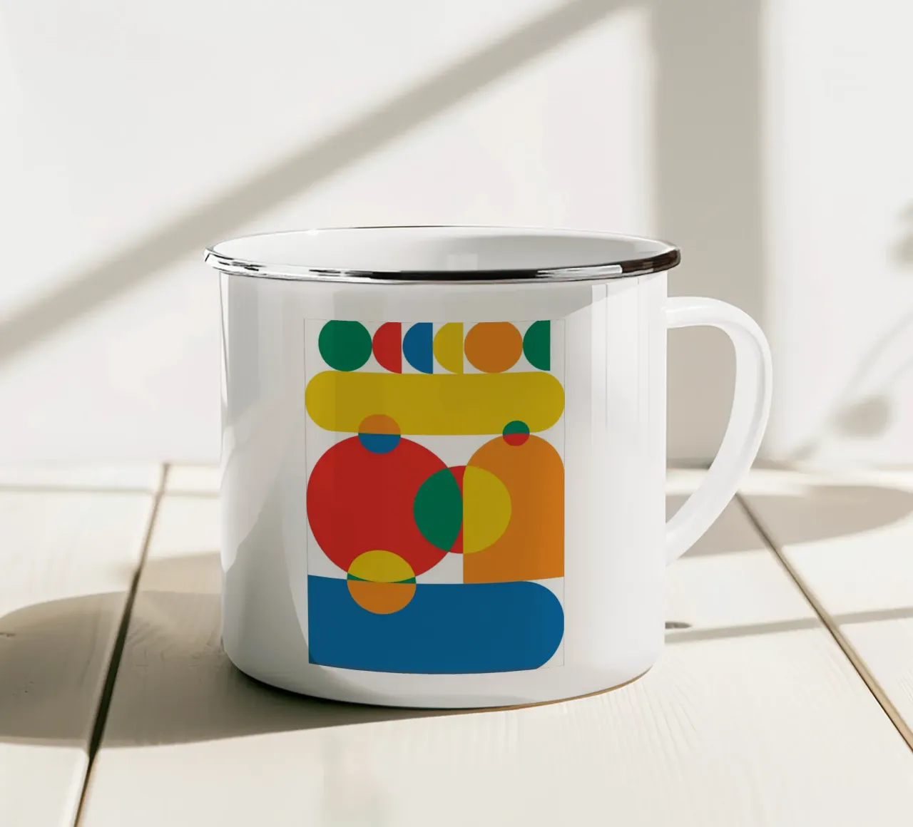 Sovrapposizione Bauhaus in grassetto tazza in smalto da Family Bauhaus Art