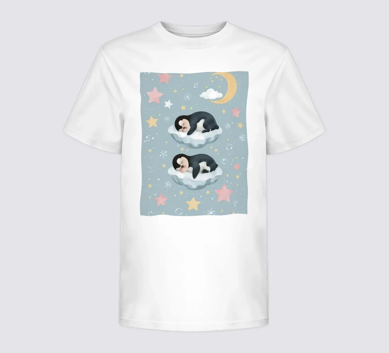 Due simpatici pinguini addormentati con elementi celestiali t-shirt bambini da DesignDoodle