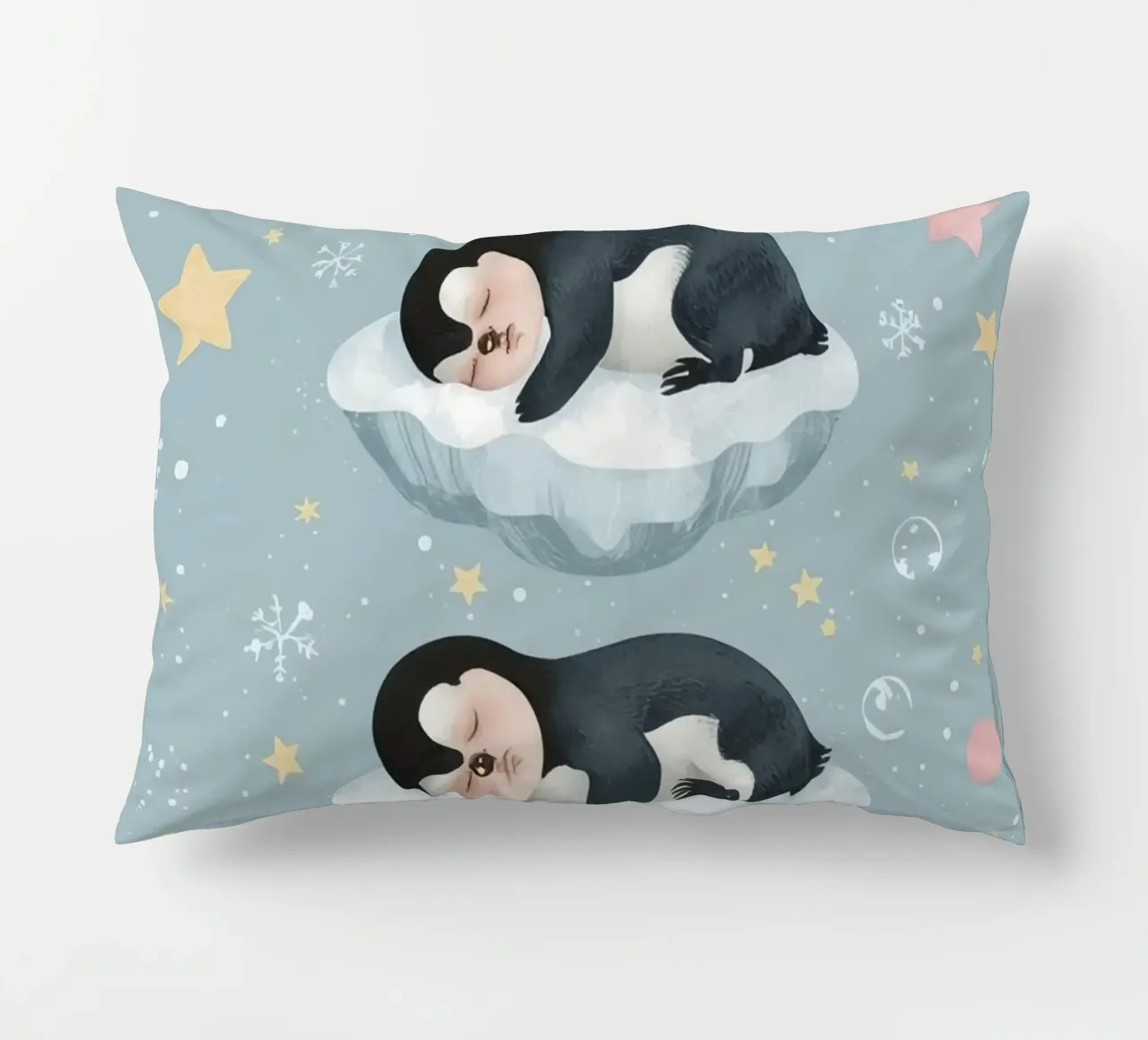 Due simpatici pinguini addormentati con elementi celestiali cuscino da DesignDoodle