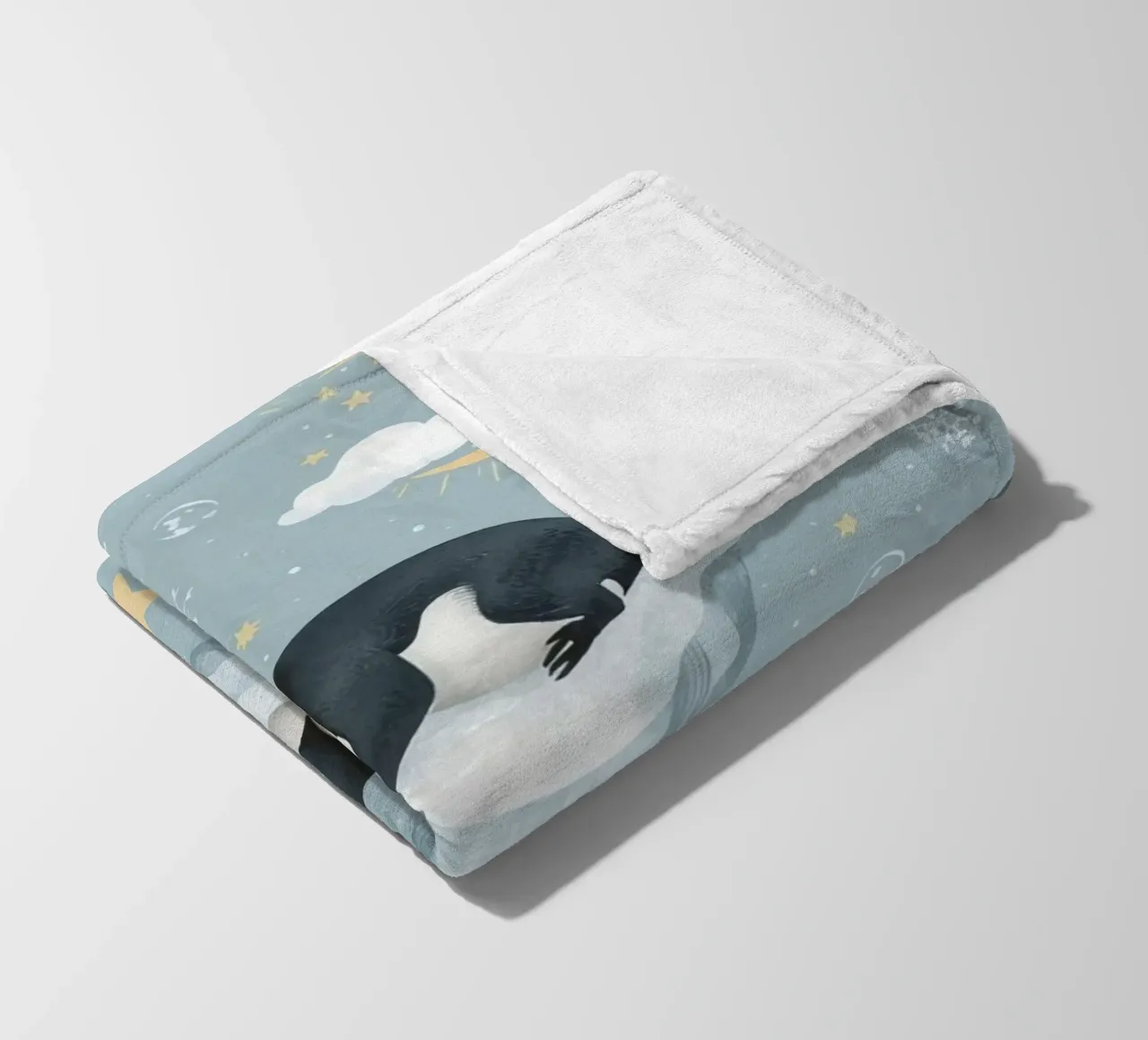 Due simpatici pinguini addormentati con elementi celestiali coperta in pile da DesignDoodle