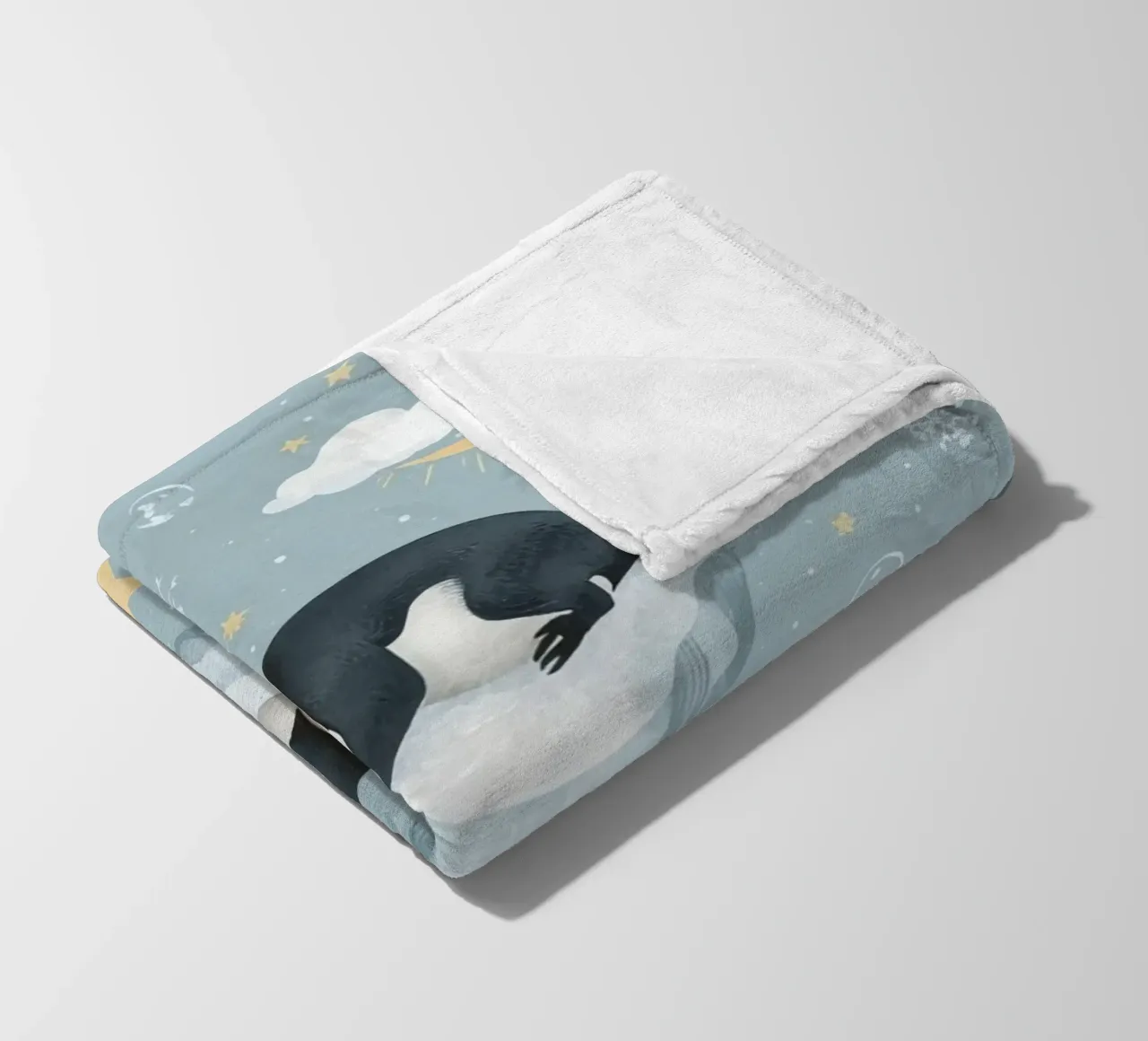 Due simpatici pinguini addormentati con elementi celestiali coperta in pile da DesignDoodle
