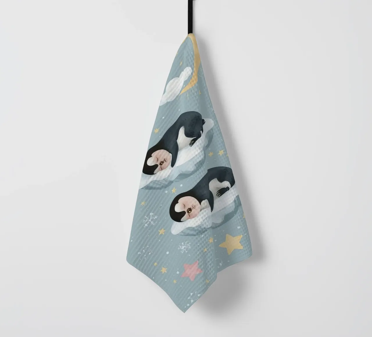 Due simpatici pinguini addormentati con elementi celestiali canovaccio da cucina da DesignDoodle