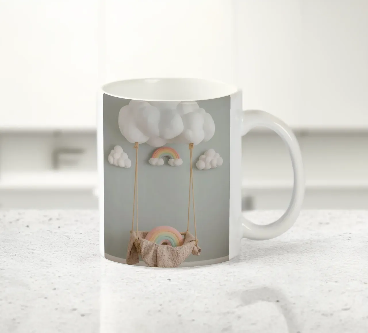 Appendiabiti da parete con nuvole, arcobaleno e altalena tazza in ceramica da DesignDoodle