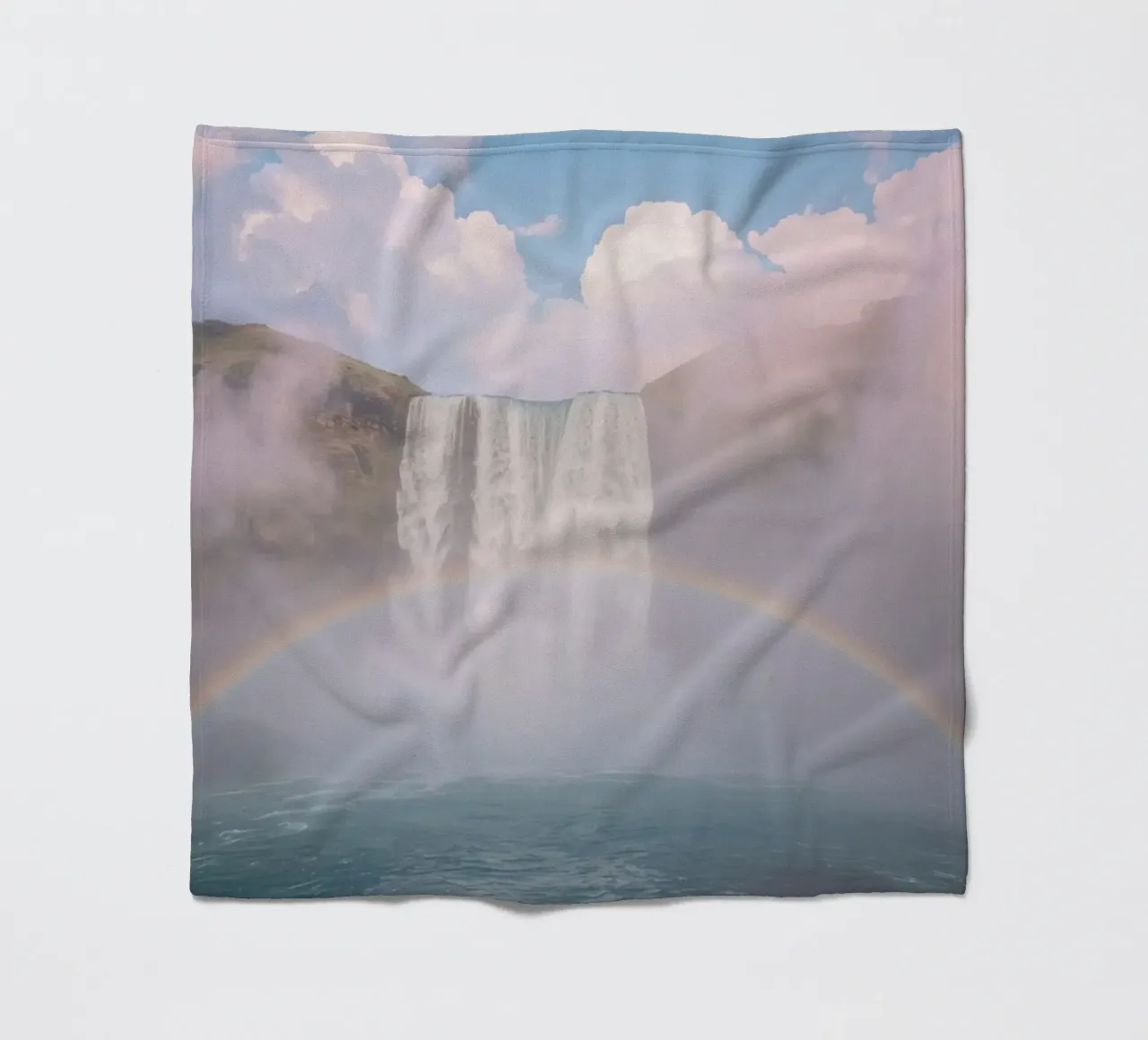 Cascata con arcobaleno e nebbia coperta in pile da DesignDoodle