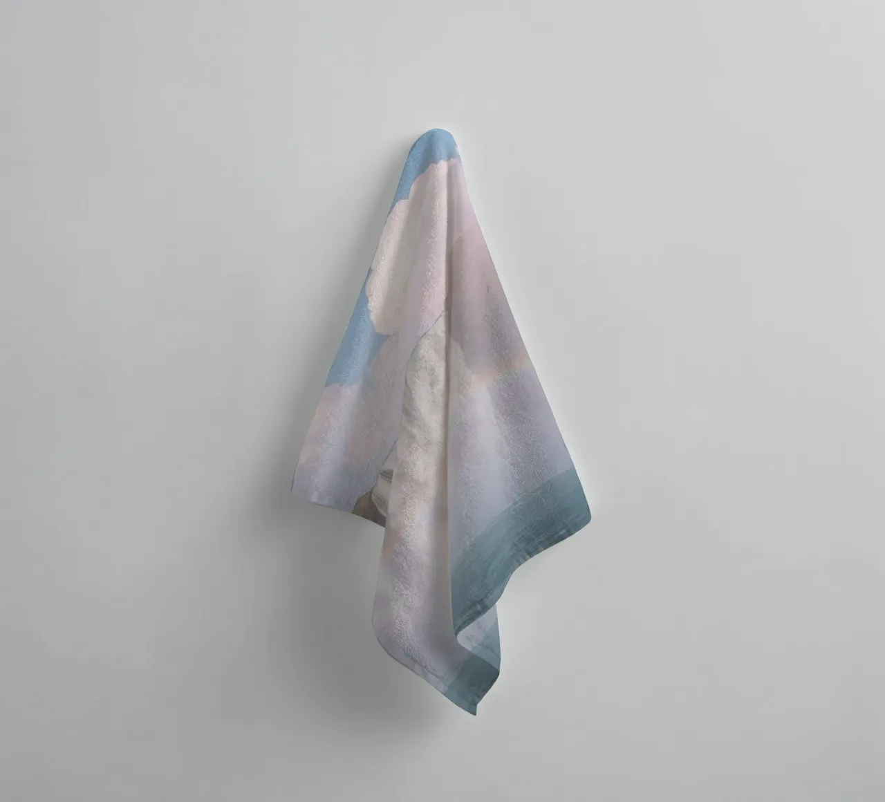 Cascata con arcobaleno e nebbia asciugamano da bagno da DesignDoodle