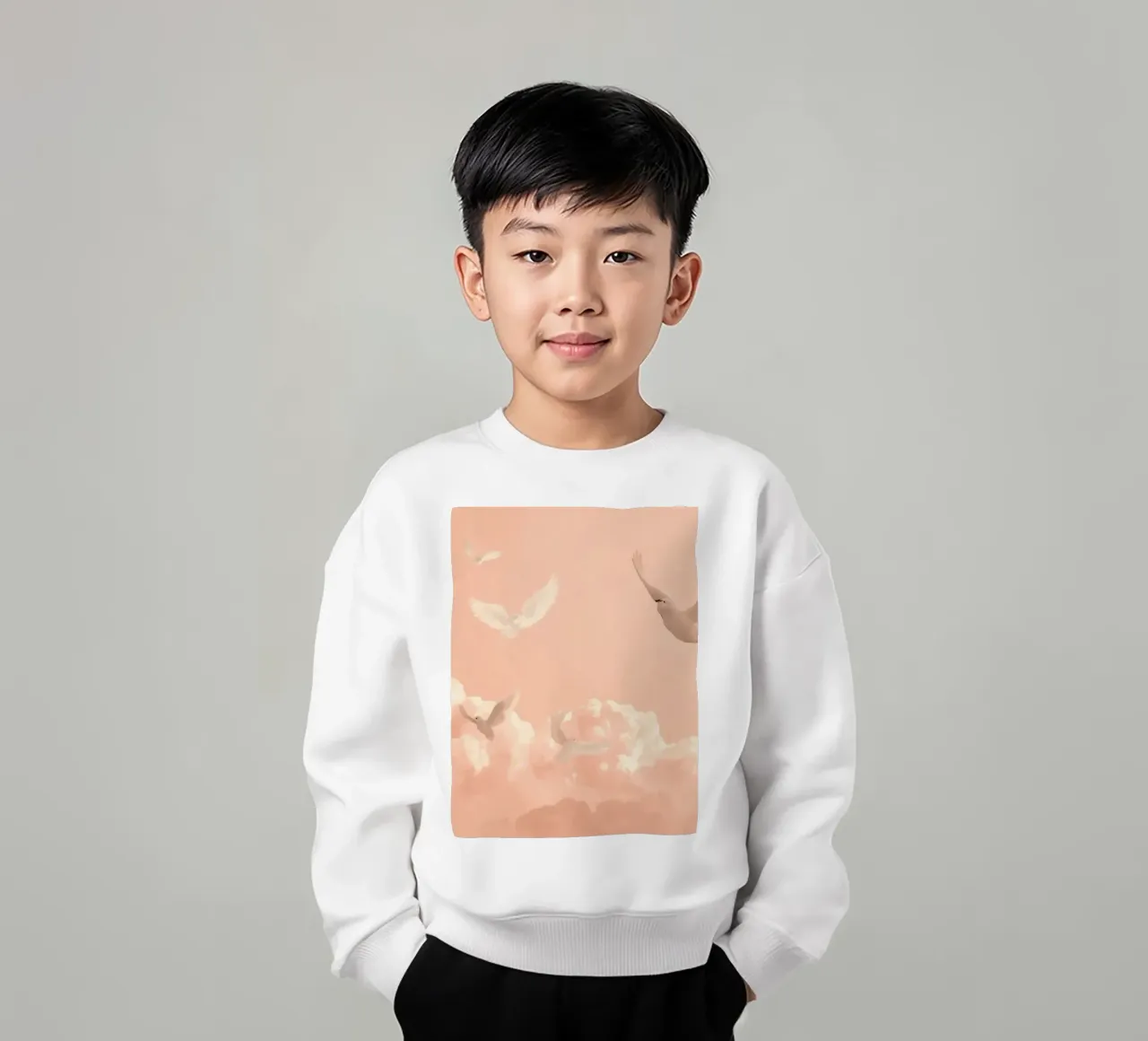 Colombe bianche e nuvole felpa bambino da DesignDoodle