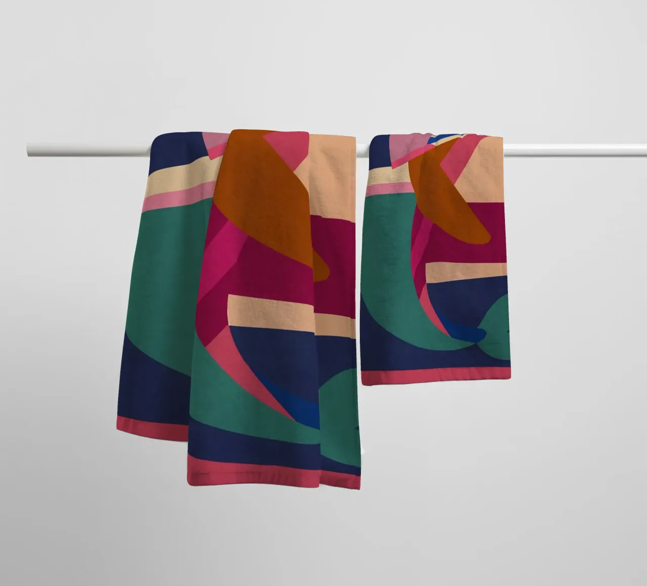 Geometrischer Delphin Handtuch von Gaite
