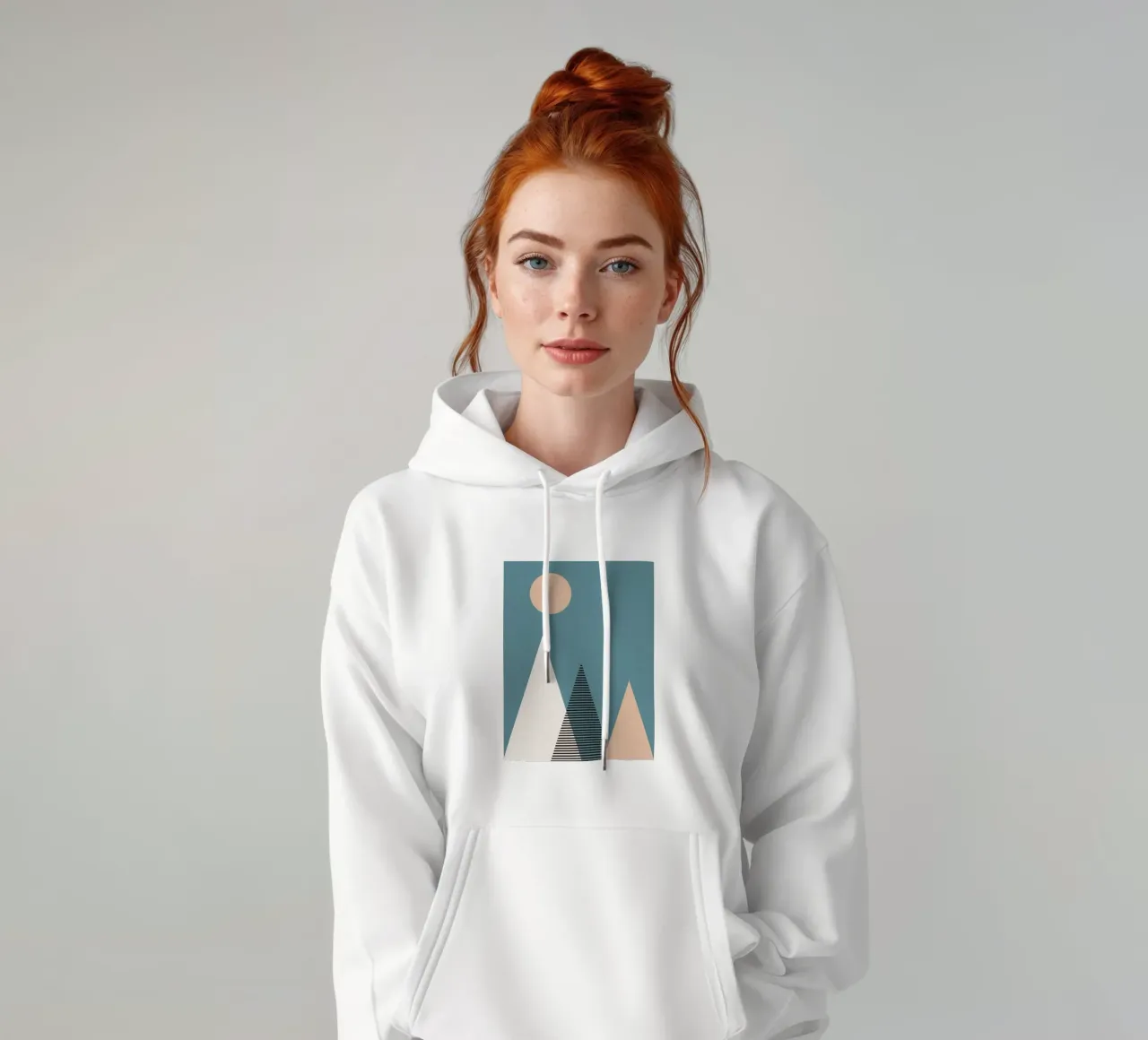 Geometric Mountains felpa con cappuccio da Kim Hubball Studio