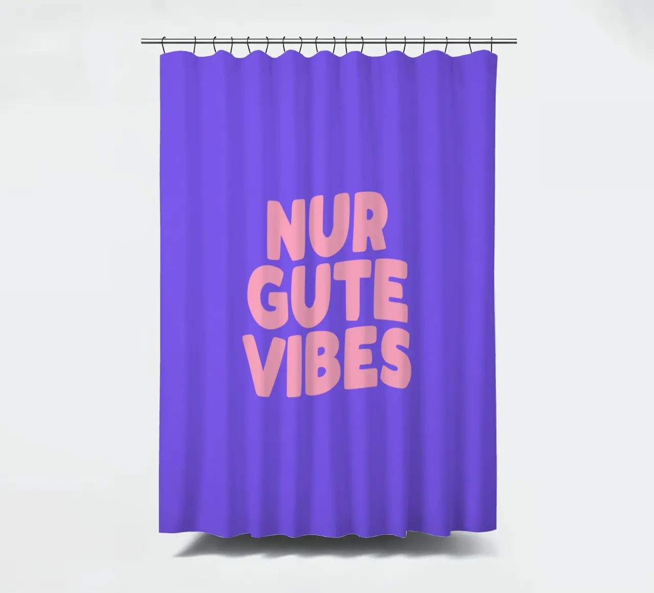 Nur Gute Vibes tenda da doccia da THE MOTIVATED TYPE